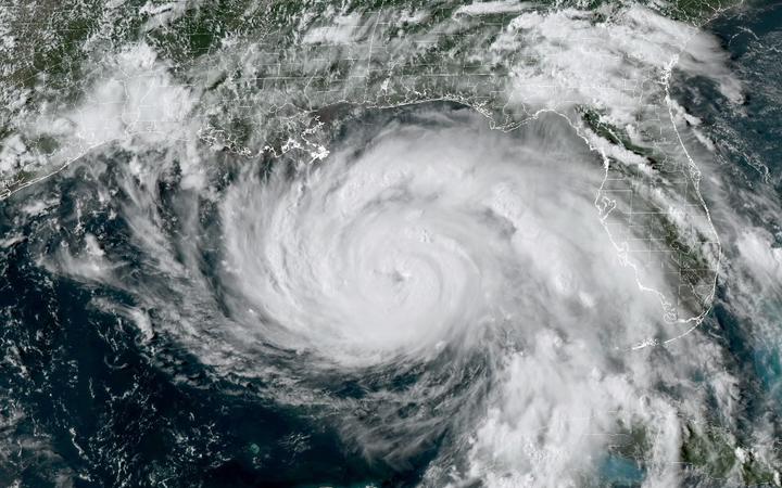 Luizjana przygotowuje się na „wyjątkowo niebezpieczny” huragan Ida